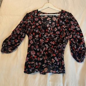 Banana Republic Wrap Shirt with puffy mid-length sleeves -small